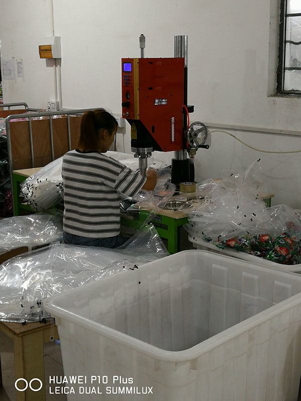 超聲波傘頂機(jī)應(yīng)用